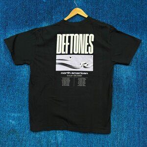 Deftones “North American Tour” Nu Metal Band Graphic T-Shirt Size XL